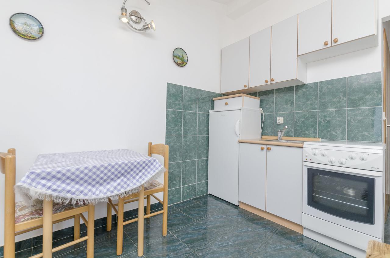 Apartments Mirko プリモシュテン エクステリア 写真