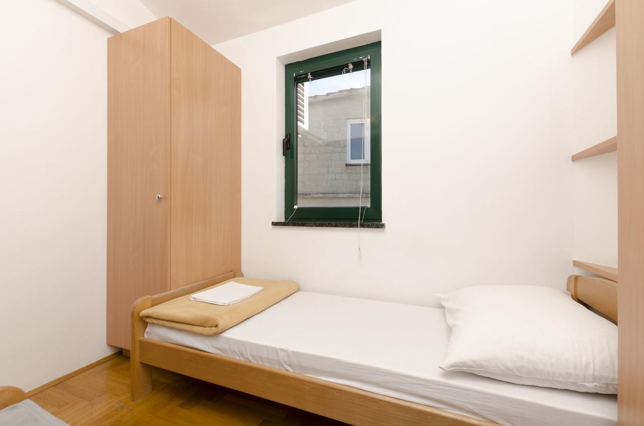 Apartments Mirko プリモシュテン エクステリア 写真
