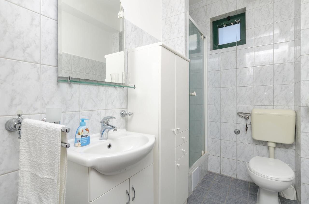 Apartments Mirko プリモシュテン エクステリア 写真